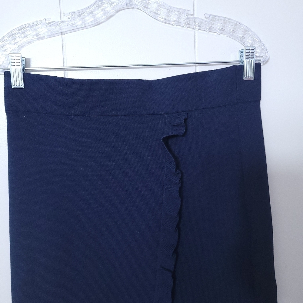 Ann Taylor LOFT Navy Blue Ruffle Pencil Skirt Midi Stretch Size M NWT - Picture 2 of 8